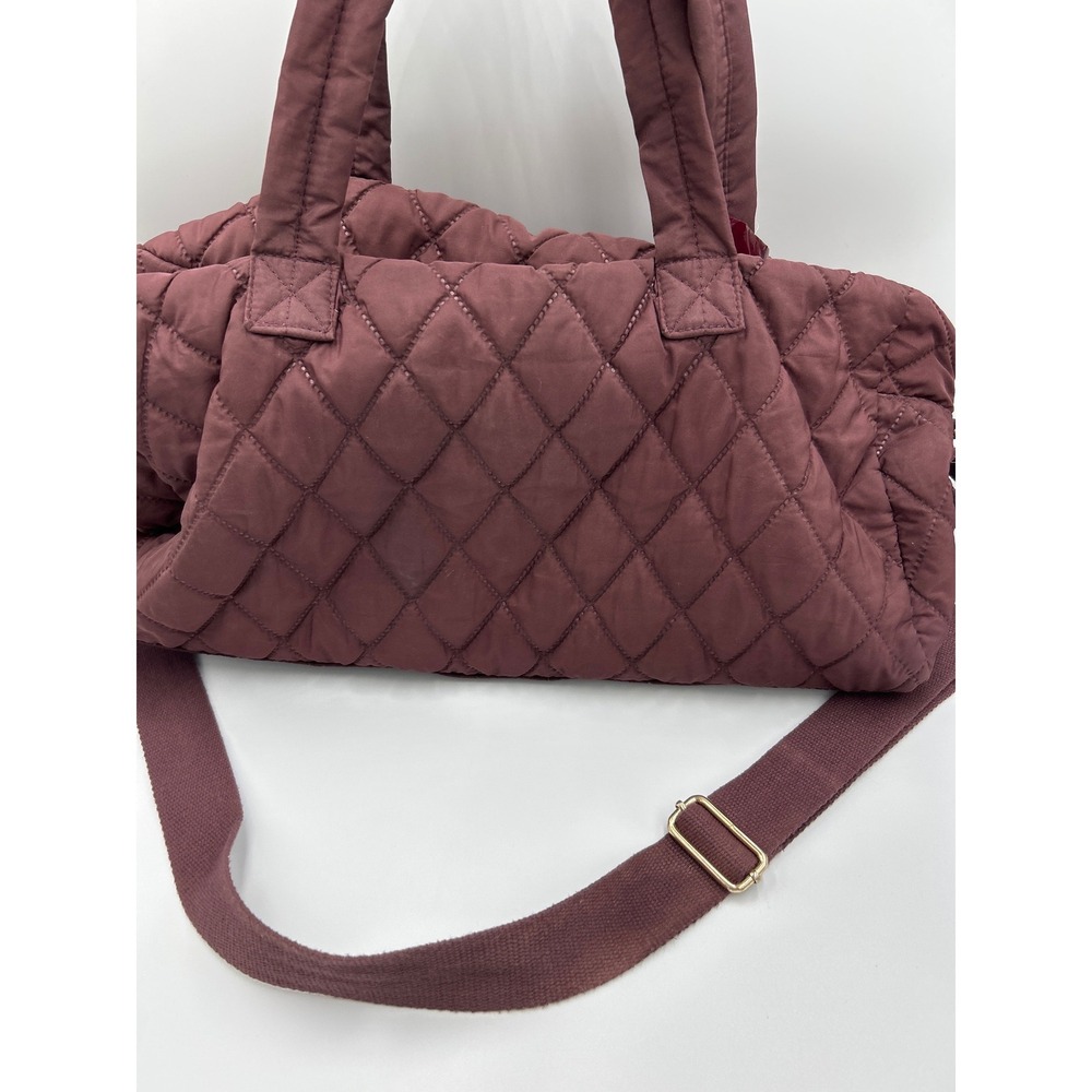 Ulta Beauty Quilted Puffer Duffle Bag Maroon Burgundy Weekender Crossbody Strap